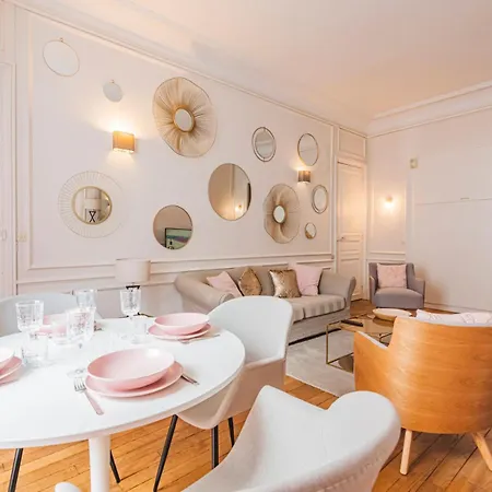Pink Property Hyper Center Apartment Reims